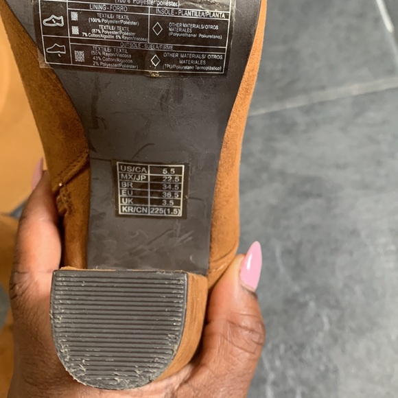 Booties - Picture 4 of 6